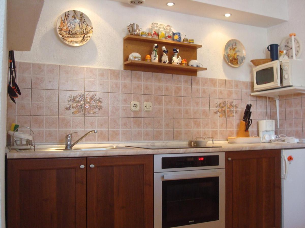 Apartments With A Parking Space Krk - 11646 كرك المظهر الخارجي الصورة